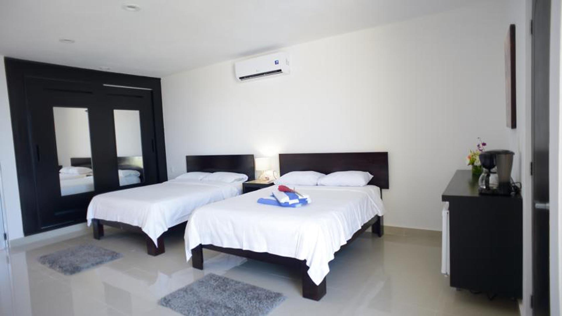 Sunrise 42 Suites Hotel Playa del Carmen Exterior photo