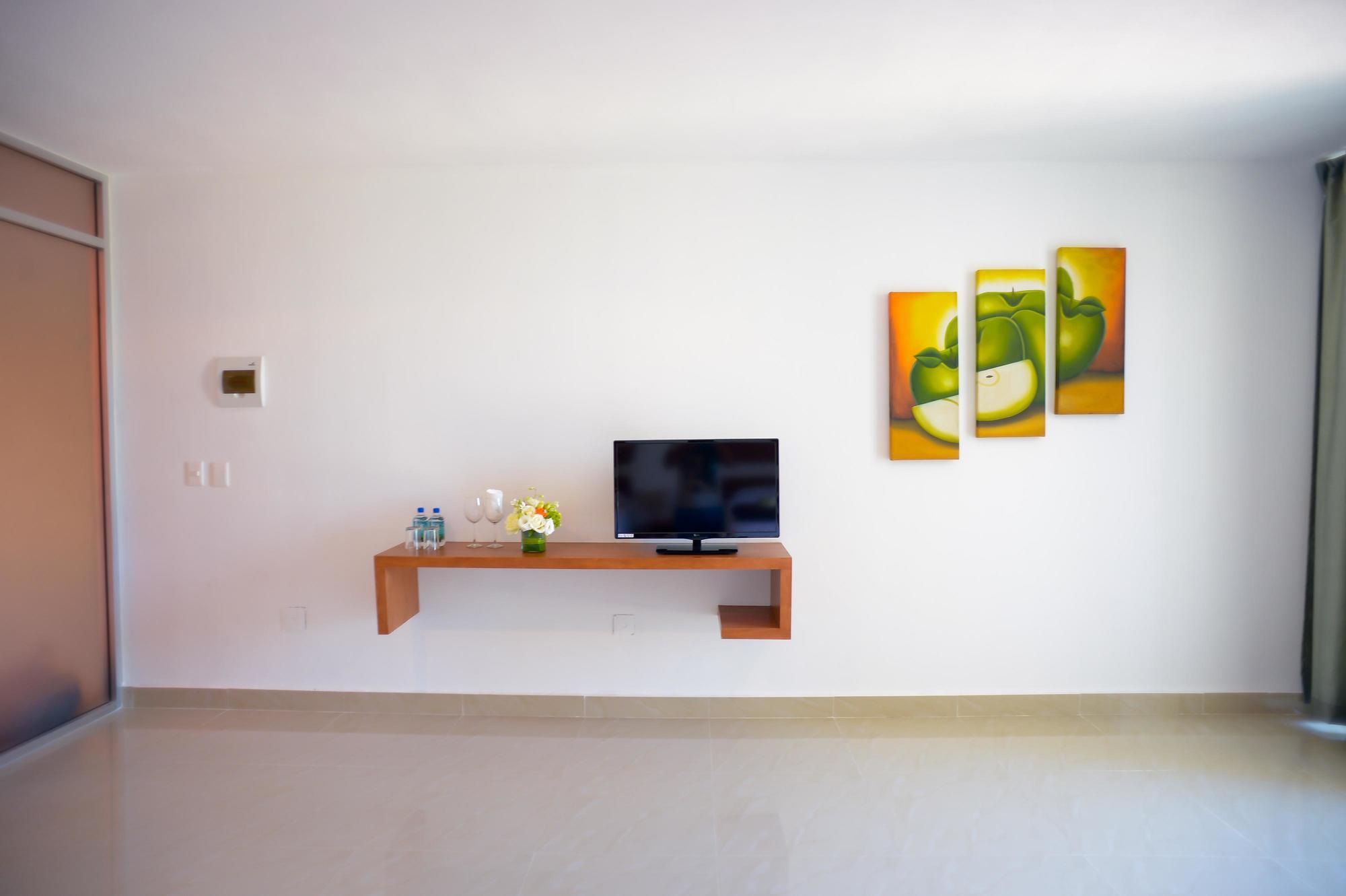 Sunrise 42 Suites Hotel Playa del Carmen Exterior photo