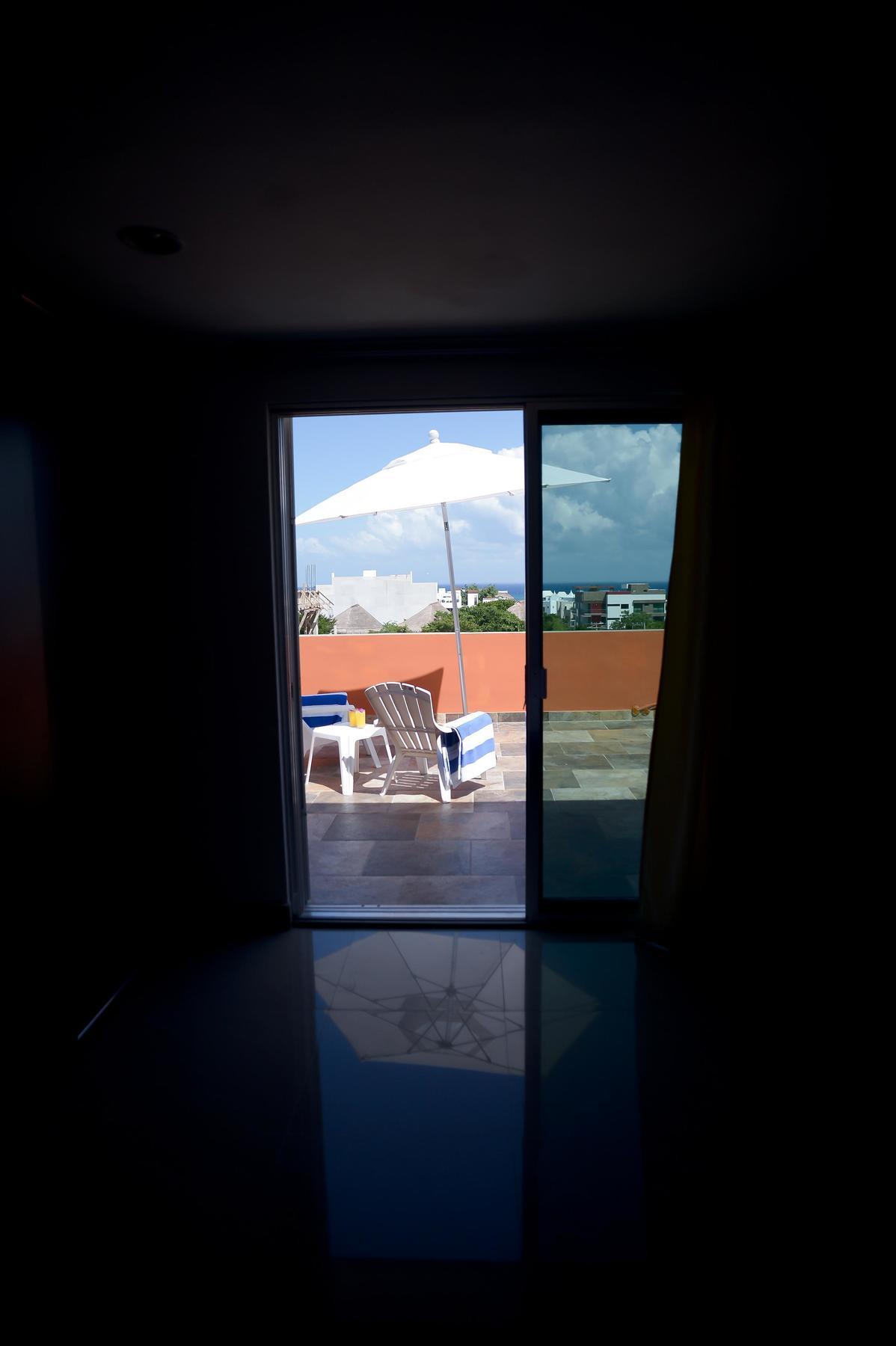 Sunrise 42 Suites Hotel Playa del Carmen Exterior photo