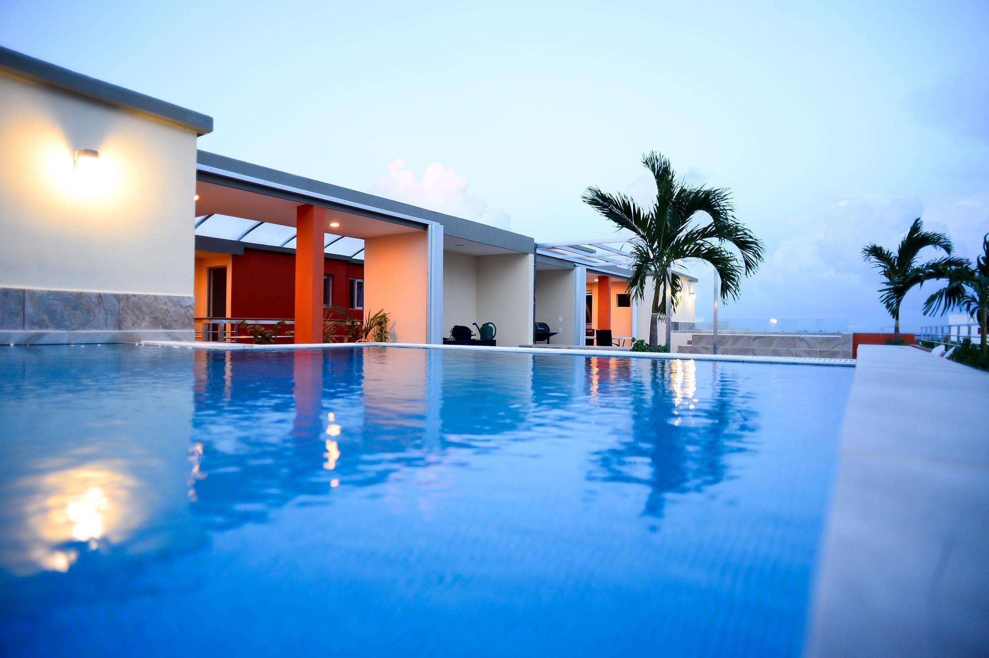 Sunrise 42 Suites Hotel Playa del Carmen Exterior photo