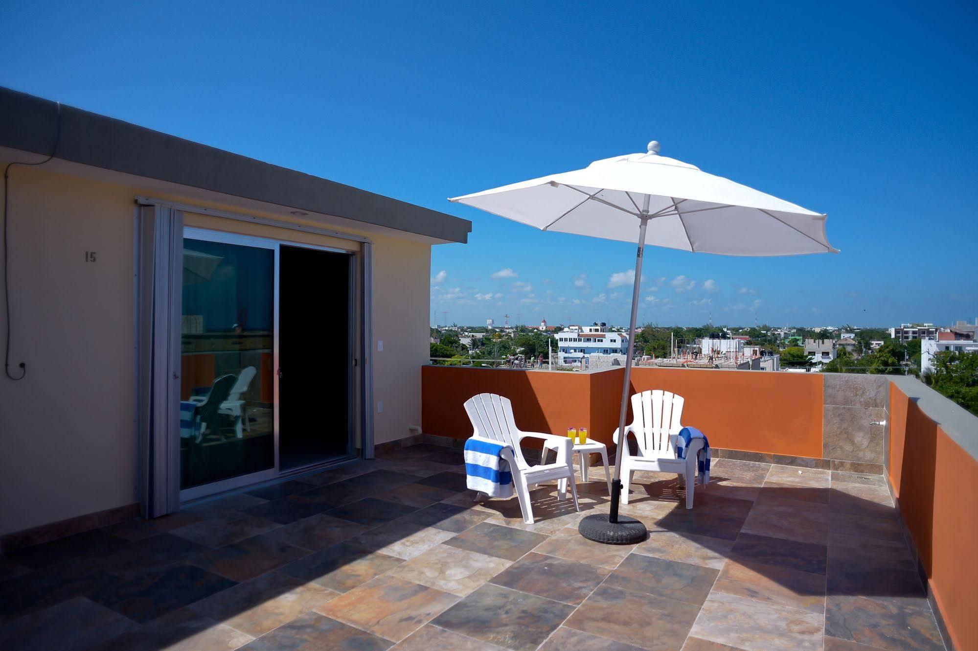 Sunrise 42 Suites Hotel Playa del Carmen Exterior photo