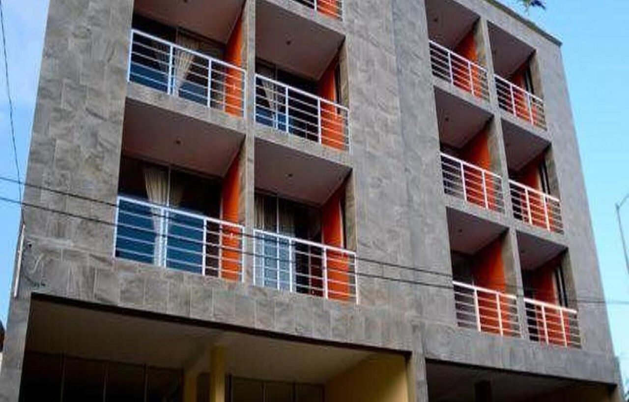 Sunrise 42 Suites Hotel Playa del Carmen Exterior photo